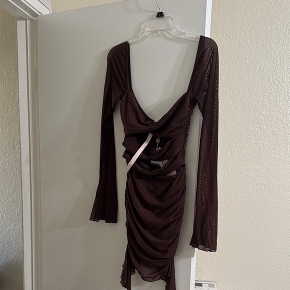 Oh Polly Chocolate Long Sleeve Cut-Out Dress - Picture 4 of 6